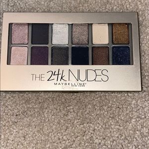 Make up pallet